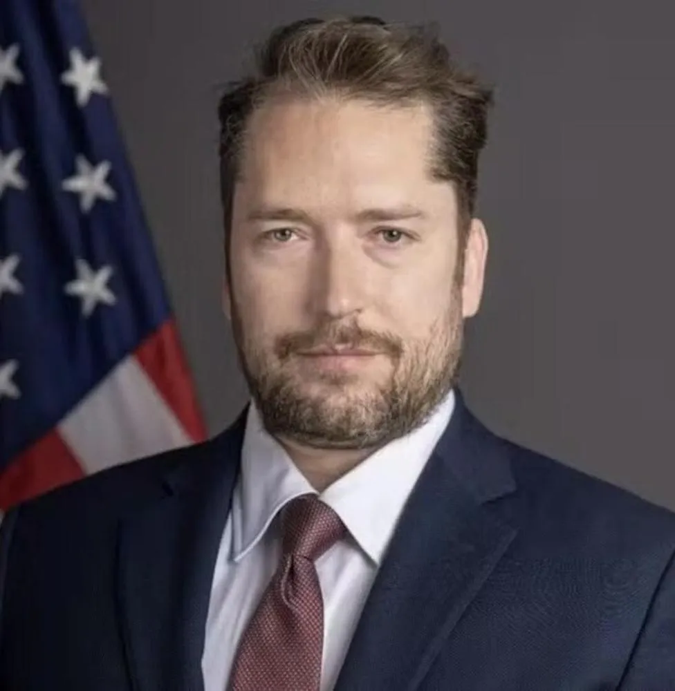 Darren Beattie, assessor do presidente norte-americano Donald Trump|Foto: Divulgação