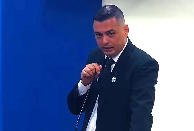  Júlio Cesar dos Santos (União), conhecido como Julinho