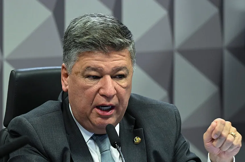 Presidente da CPMI do INSS, senador Carlos Viana (Podemos-MG)