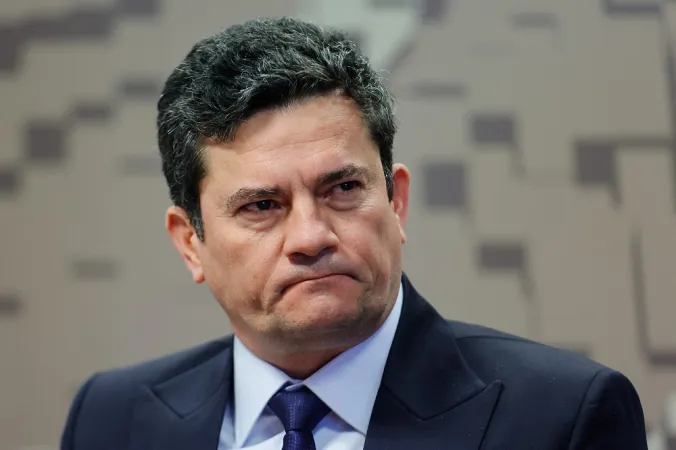 O movimento ocorre em um contexto de vantagem nas pesquisas e de negociações partidárias que buscavam viabilizar sua candidatura