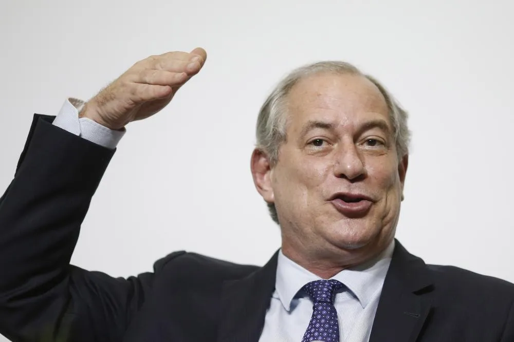 Ciro abre 15 pontos a frente de Elmano 