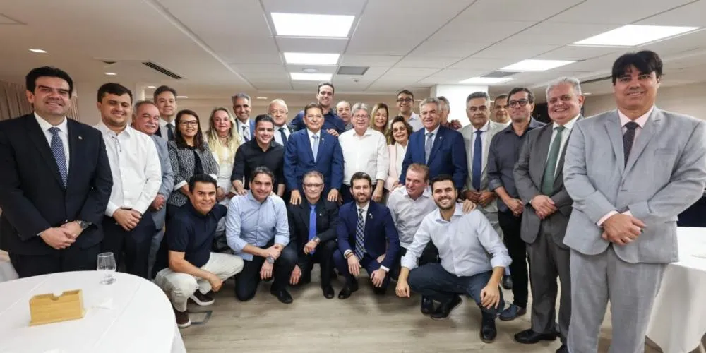 Em clima de despedida, João reúne deputados, agradece parceria com ALPB e pede apoio à chapa governista|Foto: Divulgação