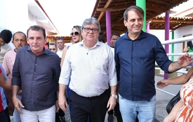 Chico Mendes (PSB), João Azevêdo (PSB) e Bal Lins (PSB)|Foto: Divulgação