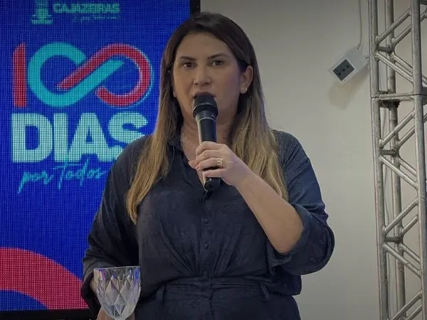 Prefeita de Cajazeiras-PB, Corrinha Delfino (PP)|Foto: Divulgação