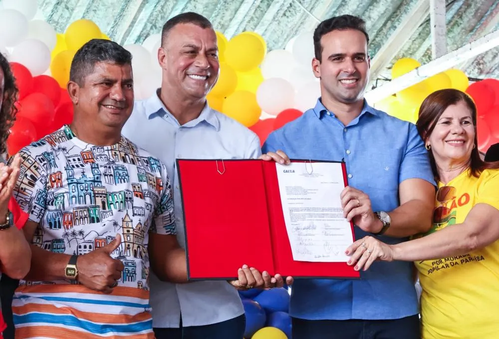 Prefeito de Sapé ao lado de Lucas Ribeiro (PP)|Foto: Divulgação