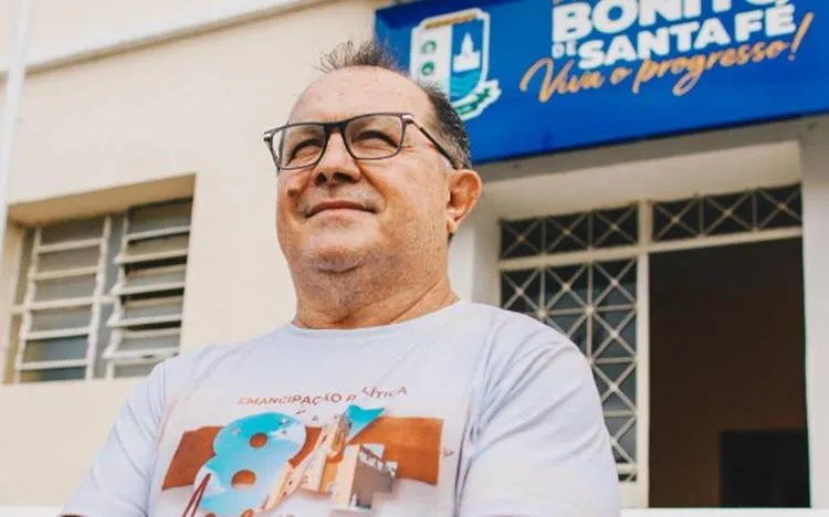 Prefeito de Bontio de Santa Fé-PB, Ceninha Lucena (Republicanos)|Foto: Divulgação