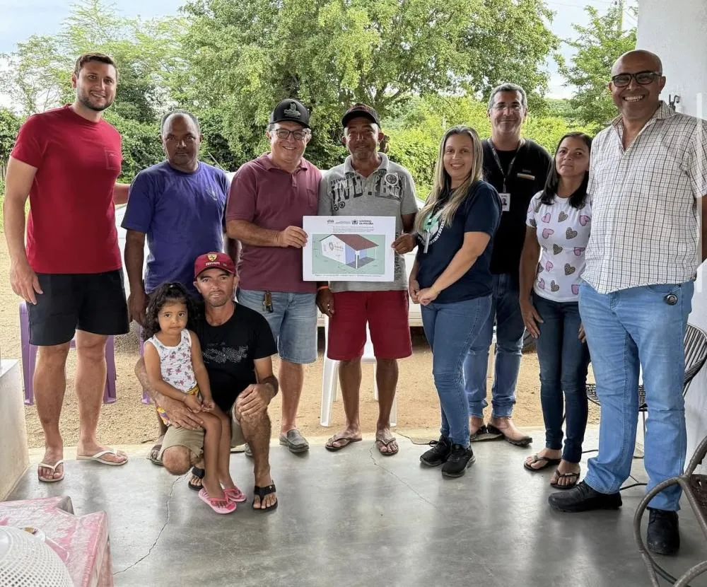 Prefeito Ceninha Lucena realiza reunião para fortalecimento da agricultura familiar|Foto: Assessoria