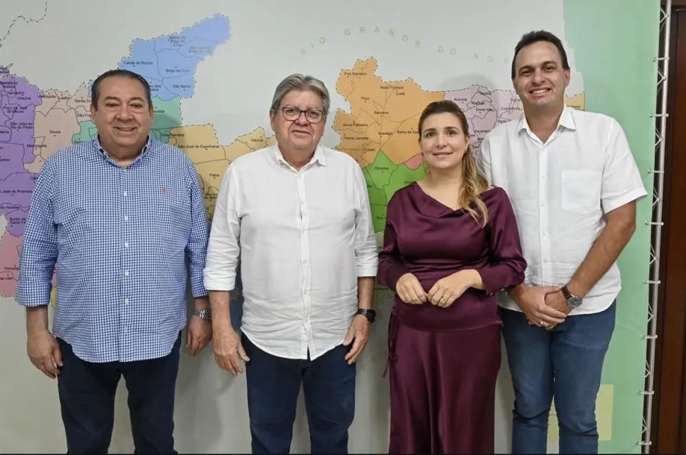 Ronaldo Guerra, João Azevêdo, Laís Raquel e Espedito Filho|Foto: Divulgação