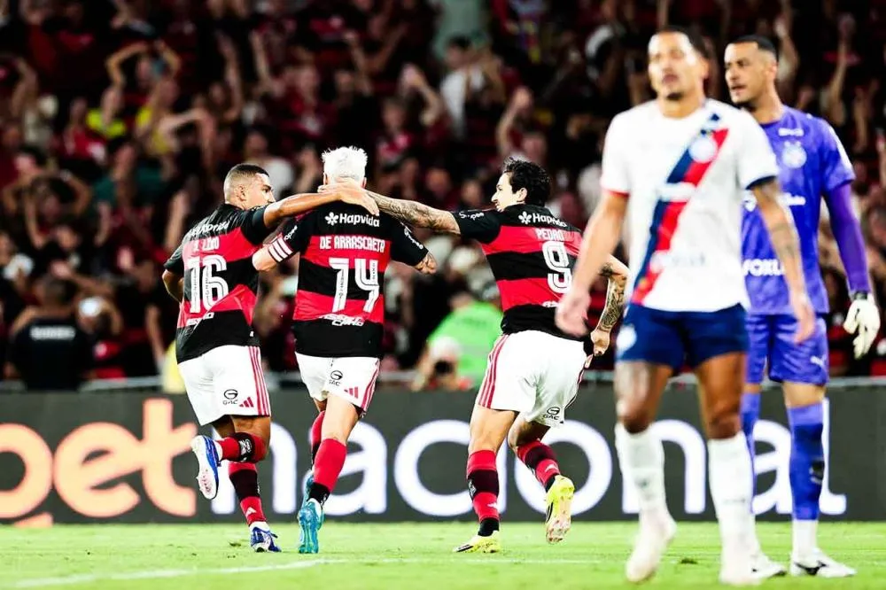 Arrascaeta e Paqquetá narcaram os Gols (crédito: Band) 