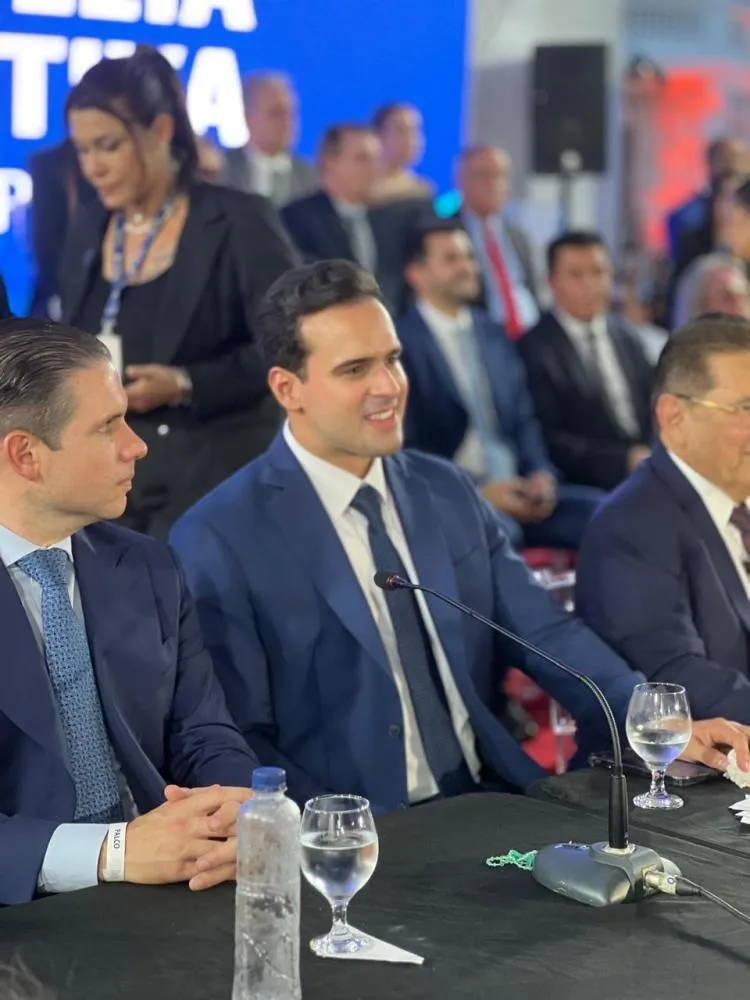 Lucas Ribeiro, governador 