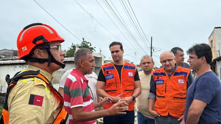 Governador Lucas Ribeiro mobiliza força-tarefa diante das fortes chuvas e anuncia decreto de calamidade pública na Paraíba|Foto: Secom-PB
