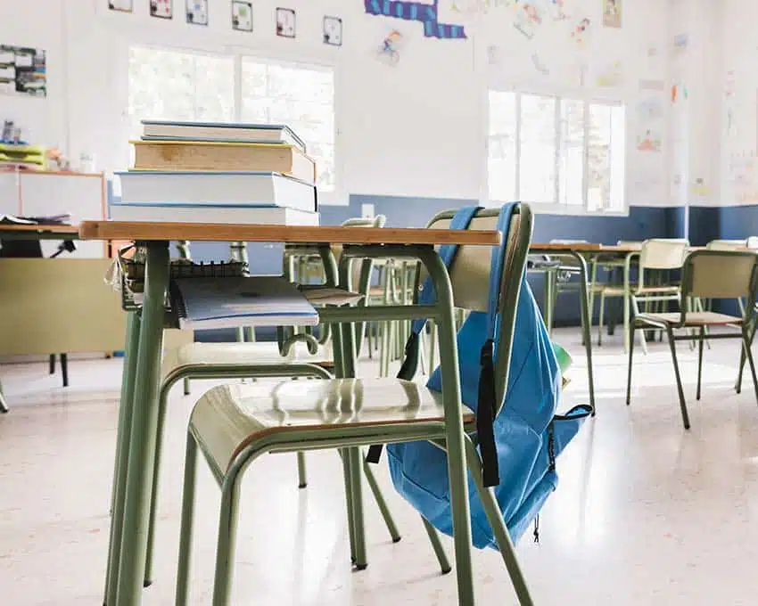PB sanciona lei que proíbe objetos cortantes em escolas|Foto: Reprodução