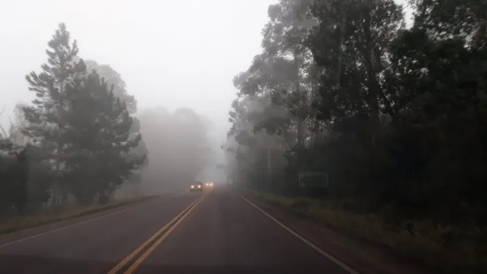 Nas cidades afetadas, a chuva deve variar entre 20 a 30 mm/h ou até 50 mm/dia.