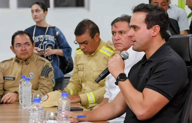 Governador Lucas Ribeiro faz balanço das ações em cidades atingidas pelas fortes chuvas e anuncia novo decreto de emergência|Foto: José Marques