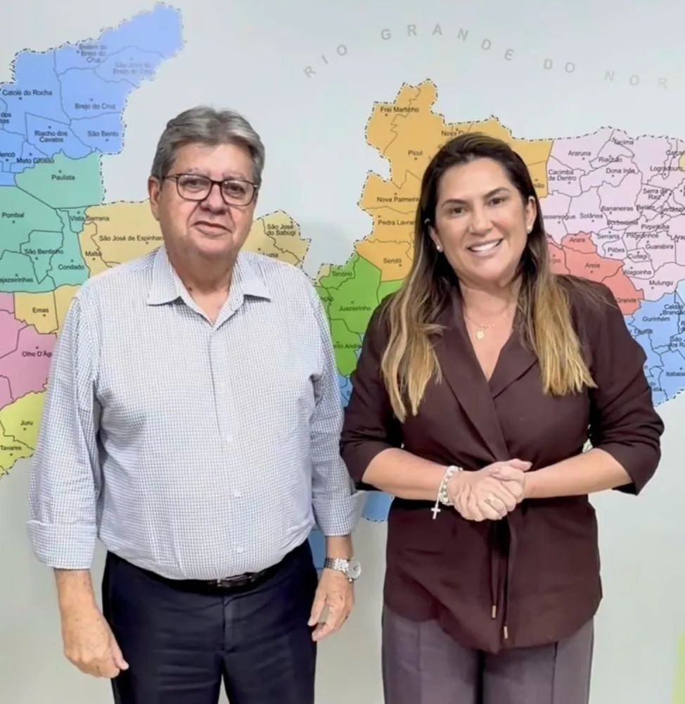 Ex-governador João Azevêdo (PSB) ao lado de Corrinha Delfino (PP)|Foto: Divulgação